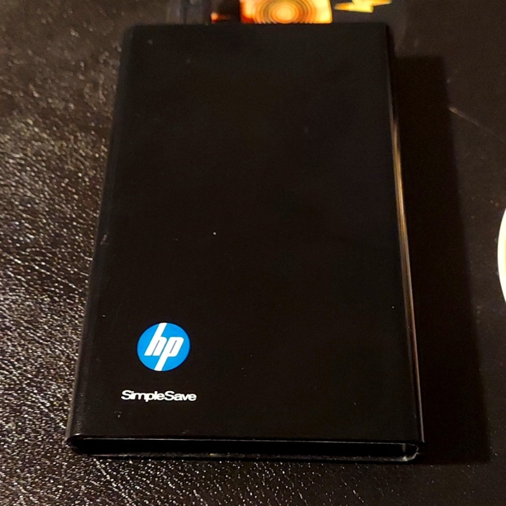 Hp sd320a external hard drive. Used but works great